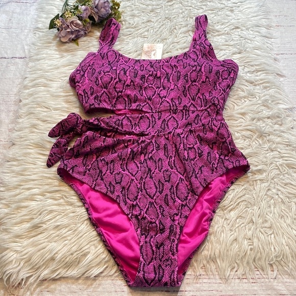 NWT Jessica Simpson Snakeskin Asymmetric Tied One Piece Swimsuit in Fuchsia L - Picture 2 of 12